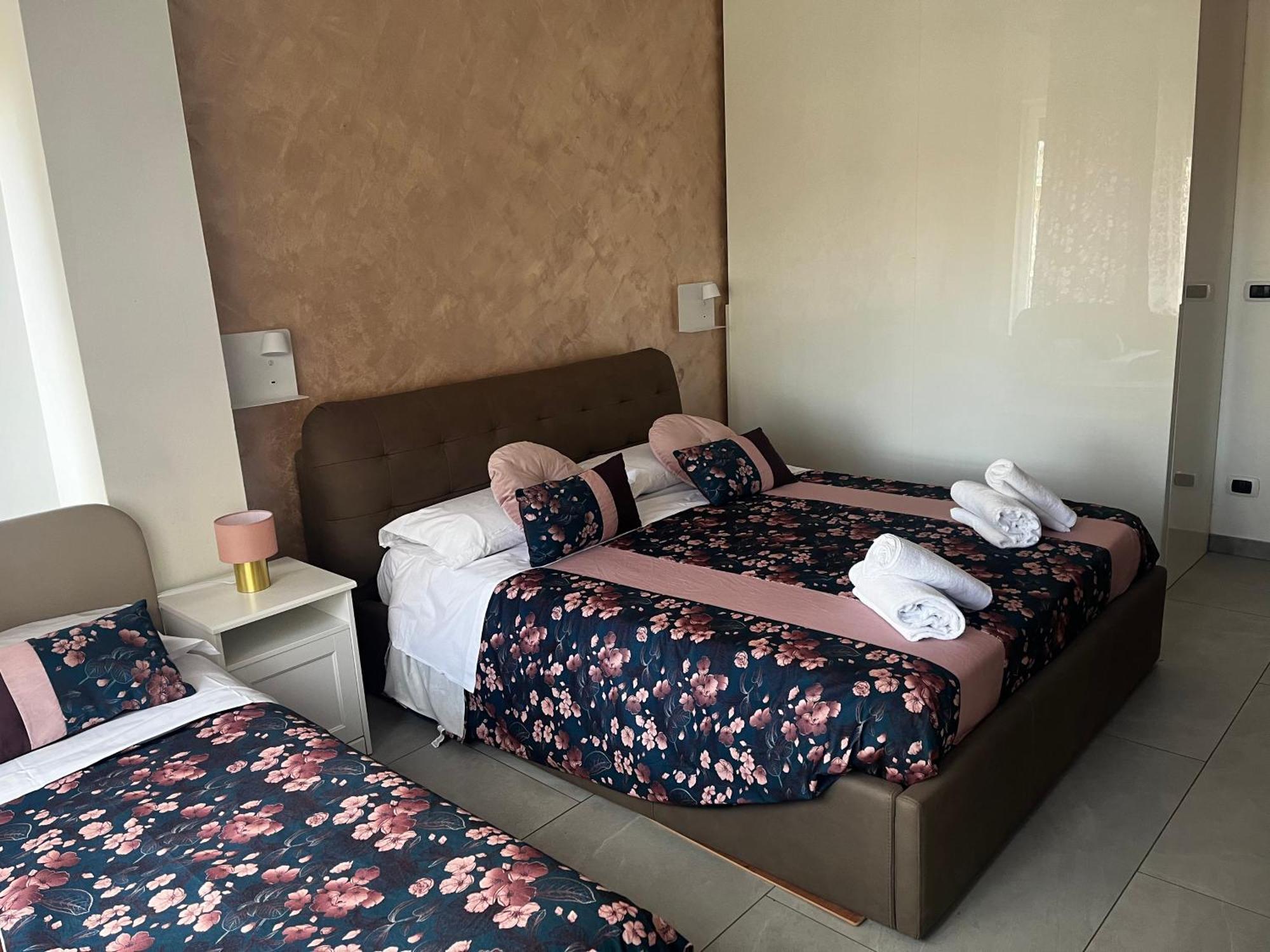 Albachiara Suite Rooms Bologne Extérieur photo