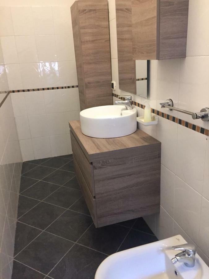 Albachiara Suite Rooms Bologne Extérieur photo