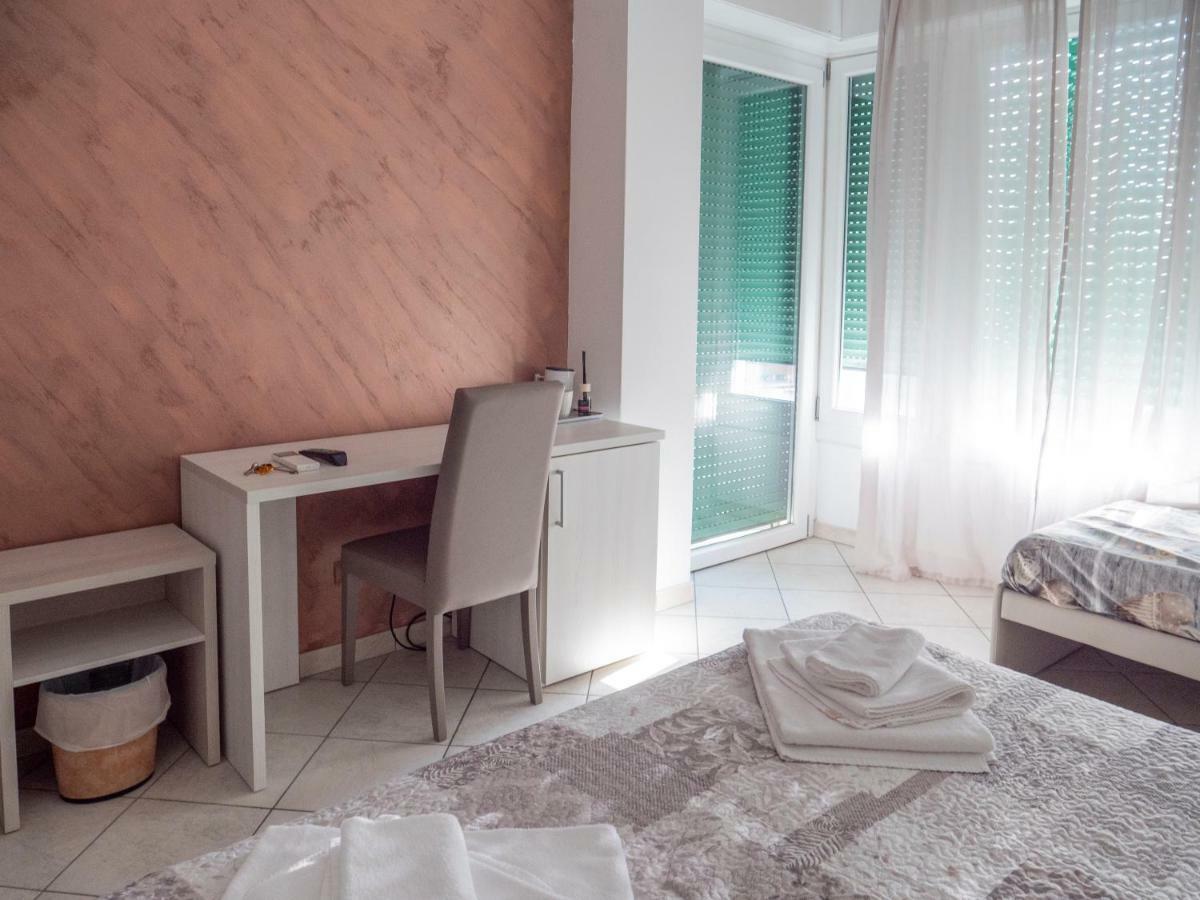 Albachiara Suite Rooms Bologne Extérieur photo