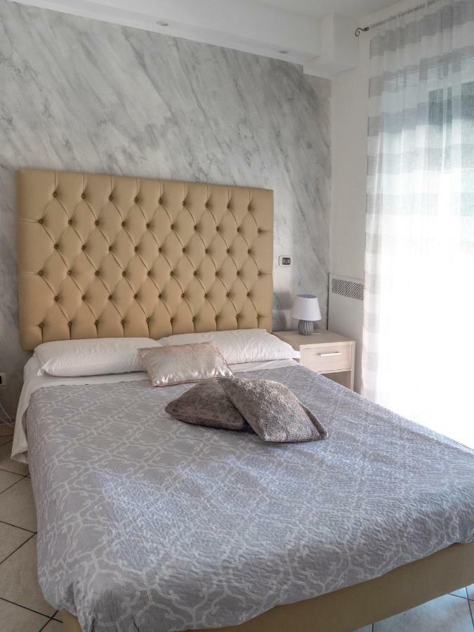 Albachiara Suite Rooms Bologne Extérieur photo