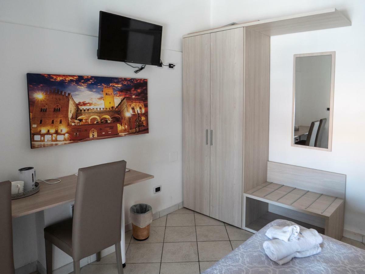 Albachiara Suite Rooms Bologne Extérieur photo